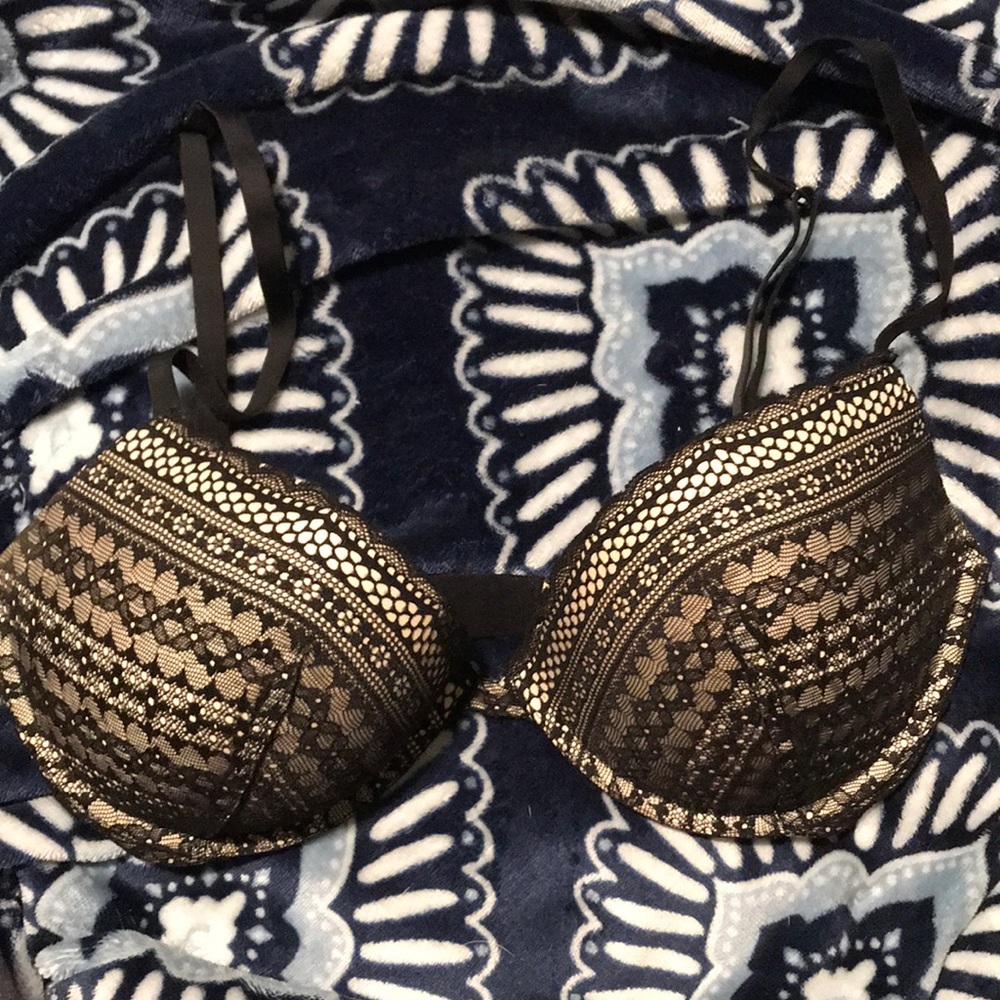 Victoria’s Secret bra